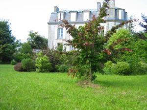 B&B / Chambres d'hotes chambres d'hotes du Manoir de Suguensou : photos des chambres
