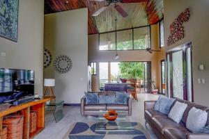 Casa Vista Verde