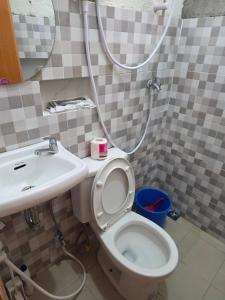 Mels Place Batangas Unit3 Banaba Kanluran, Batangas City 2 bedroom house
