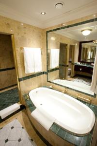 Walmont at Graceland