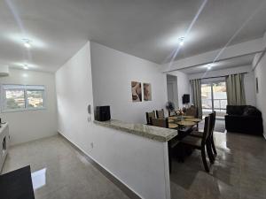 Apto Serra Negra com enxoval aceita pet pequeno garagem