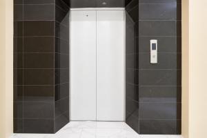 Sans Elite Emerald Hotel Batu
