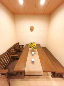 Koiwa 晴の家 101 , 6 minute walk from the subway , served by 2 lines , Convenient access to Akihabara, the airport, Asakusa, and Tokyo Skytree , up to 4 guests