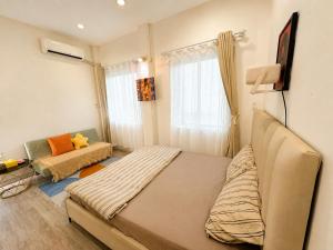 DEBE Homestay - District 1