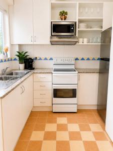 Stylish Queenscliff Escape Minutes to Manly Beach