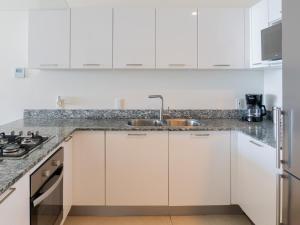 Luxury Ocean View Condo | Camino al Mar