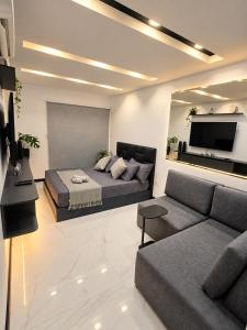 Quantum Equipetrol 2 ambientes Parqueo Piscina