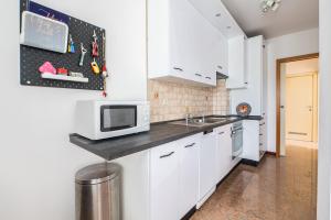 ModernTimes Apartment - Free Street Parking - Novi Zagreb