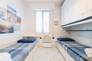Relaxing Sea View Jesolo I Pool & Free Parking by Immobilux