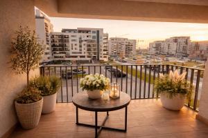 Apart B&V 203 Coresi - Modern Flat with Parking