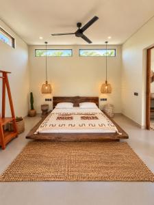 Ona Villa