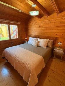 Beautiful Villa Timber Lodge w nice Pool