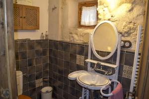 La Antigua casa del cartero