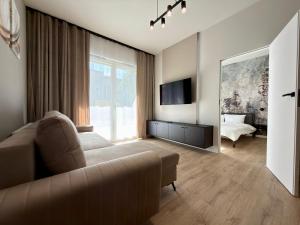 Czysta 4 Signature Apartments by BookingHost