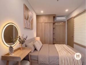 Hhomestay - The Sóng Vũng Tàu - căn hộ nghỉ dưỡng cao cấp có hồ bơi vô cực, view biển và tháp Tam Thắng