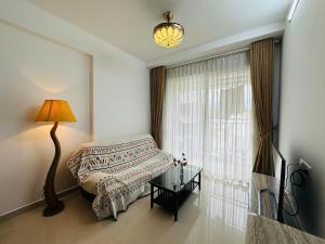 Nice Luxury Apartments near Tan Son Nhat Airpot