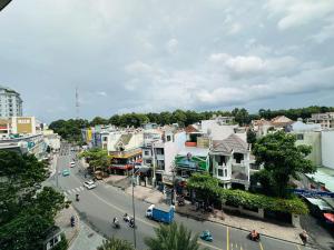 Nice Luxury Apartments near Tan Son Nhat Airpot