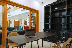 Triplex Penthouse Vista Hochiminh city view