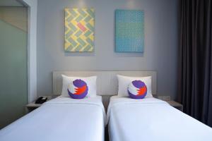 FOX Lite Hotel Cikarang
