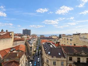Policarpo Sanz 1, 509 by YBH