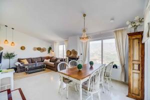 147-Rustic Villa, Private Pool, fantastic views