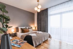 Emihouse Skyline Two-Bedroom Apartments