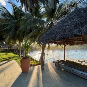 Villa Nayoa