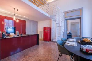 Luxury 4BR Chianti Tuscany Home Pool Ensuite Baths