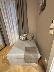 2 BDR - Apartment Jewel, near Schönbrunn Palace