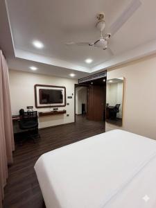 HOTEL NILACHAL - 10 Mins Travel to Kamakhya Temple, Guwahati