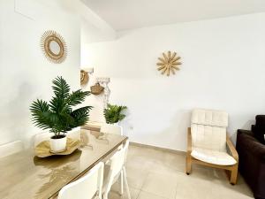 Mi sueño free parking by staycare