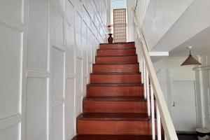 Aran Colonial House & Cafe Ngamwongwan