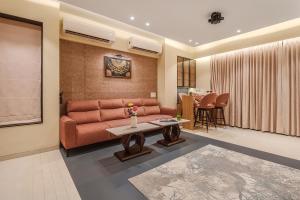 ELIVAAS Signature VK Villa 10-BHK Villa with Two Private Indoor Pools, Lift , Party Room, Games Room & Mountain View