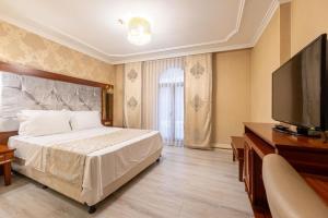 Velora Grand