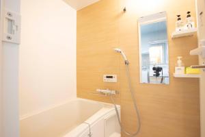 Koenji Wako 3F - 1 min walk to Koenji Station, 6 min by train to Shinjuku, Sleeps 5