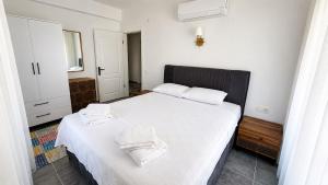 Villa Akgül - Söğüt Marmaris Villa with Private Pool