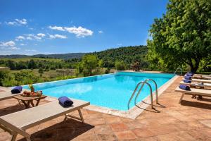 Villa Santa Barbara, Pool and Relax, Siena Countryside