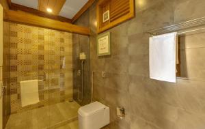 ELIVAAS Signature Junglebrooke 8 Room Pet-Friendly Cottage Estate With Swimming Pool, Forest View, In-House Restaurant & Landscaped Lawn