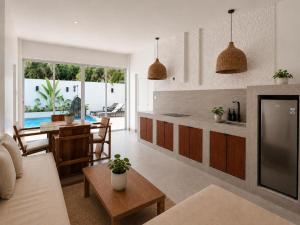 Pineale Villas, Resort and Spa