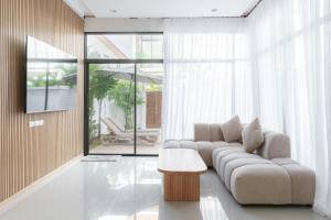Pakum Villa by Villacarte