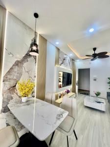 Oceanus MT Vien Trieu Thai Ha Hotel & Apartment