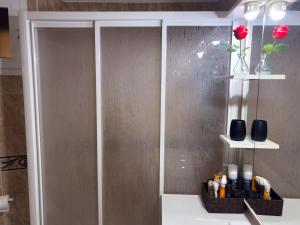 Spacious and comfortable with balcony in Valencia