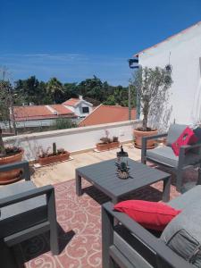 Villa Pinheirinhos - Enjoy the Nature & Wild Beaches of Sesimbra!