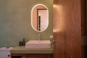 Casa Gandhi Playa, a luxury-style stay in Chuburná
