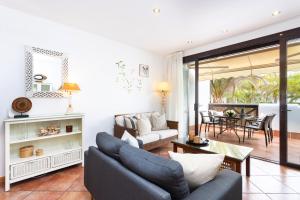 Cozy apartment, new decoration Paradise suites by Anne Adeje