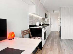 Oceana Suites Serrano