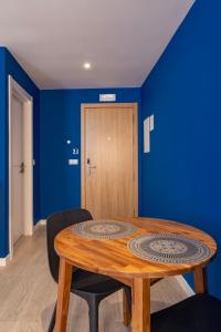 Premium Downtown Suites