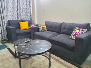 RM Suites