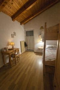 Charming alpine apartment, warm and relaxing