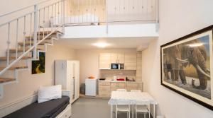 Iza - Szondi Homes
